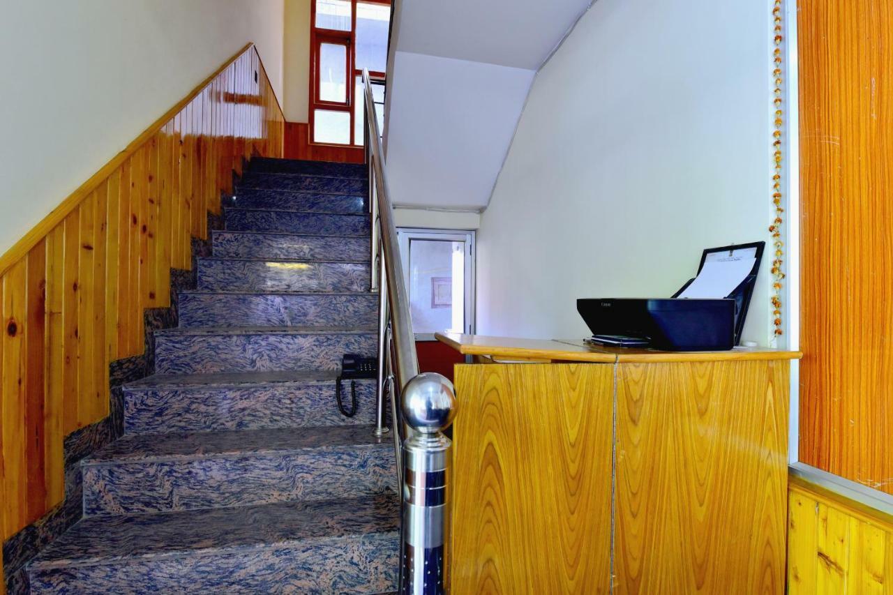Oyo 38661 Hotel Apna Ghar Manali  Luaran gambar